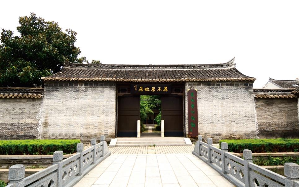 ����������