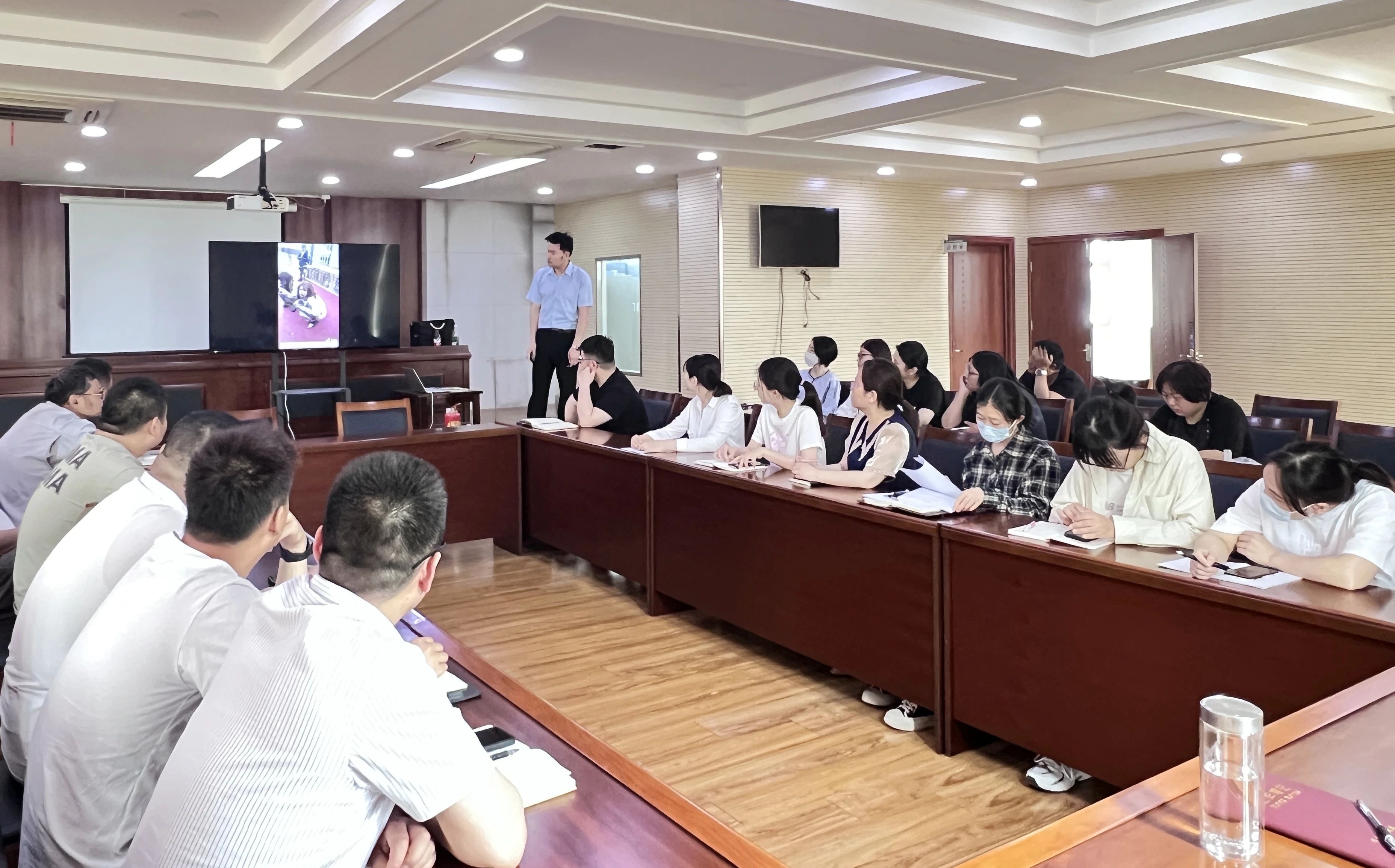 Top1����רҵ������Ѷ����������ƽ̨